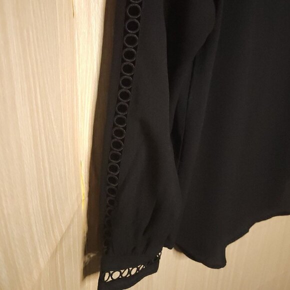 Ann Taylor Womens Black Semi Sheer Pullover Cutout Blouse XXS - Picture 4 of 6